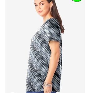 NWOT🔥Striped Black/ White Women's Top